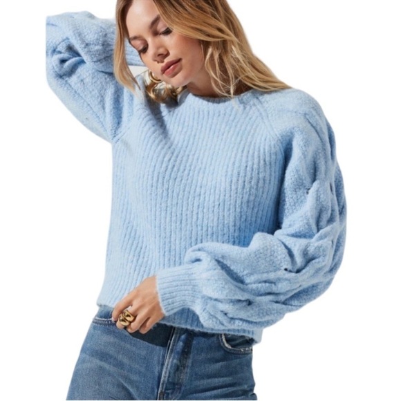 ASTR The Label Lizette Balloon Sleeve Sweater In Sky Blue - Picture 1 of 10